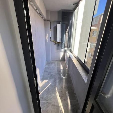 Ferienwohnung Zeytinburnu Merkezi Konumda, Sifir Daire & Esyalar Istanbul Exterior foto
