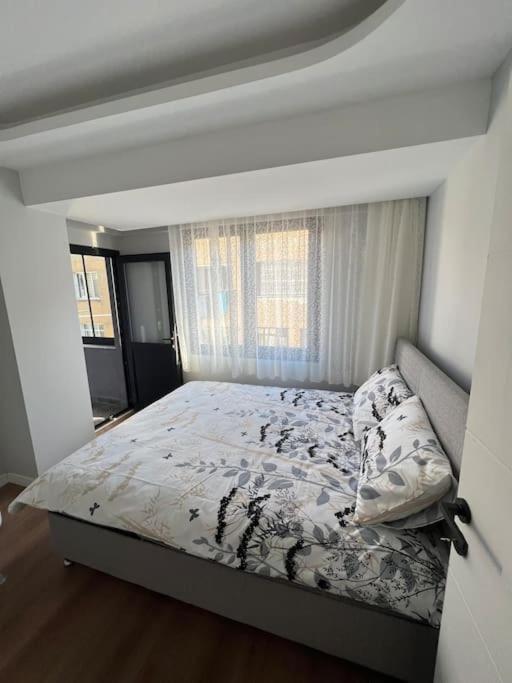 Ferienwohnung Zeytinburnu Merkezi Konumda, Sifir Daire & Esyalar Istanbul Exterior foto